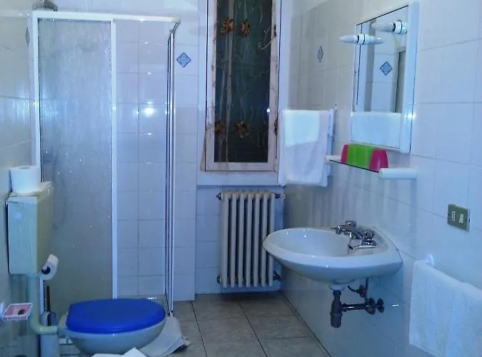 Ristorante Lavedo 2* לנו